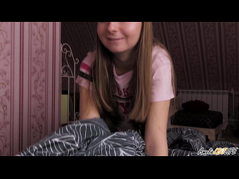 ❤️ Blondie zuigt haar BFF's diep en krijgt Cum in haar mond ❤️❌ Porno vk at us