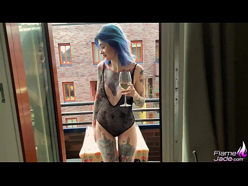 ❤️ Enorm meisje zuigt met een slok en neukt hartstochtelijk onder de open hemel ❤️❌ Porno vk at us